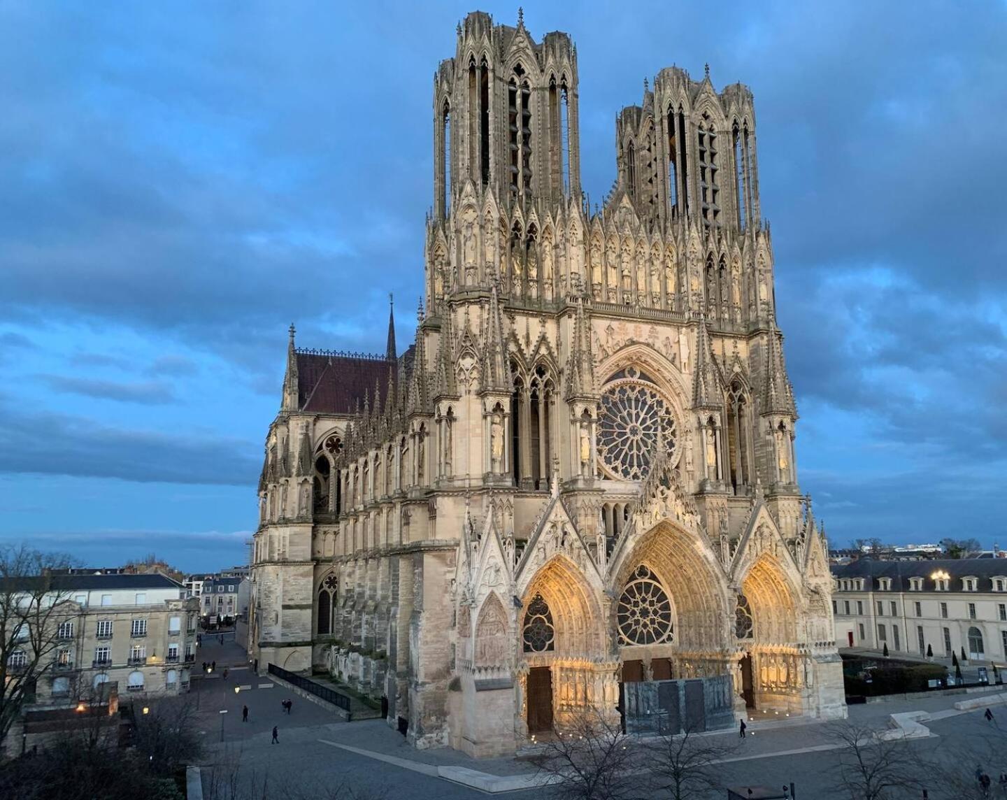 Le Clovis - Centre - Cathedrale Apartamento Reims Exterior foto